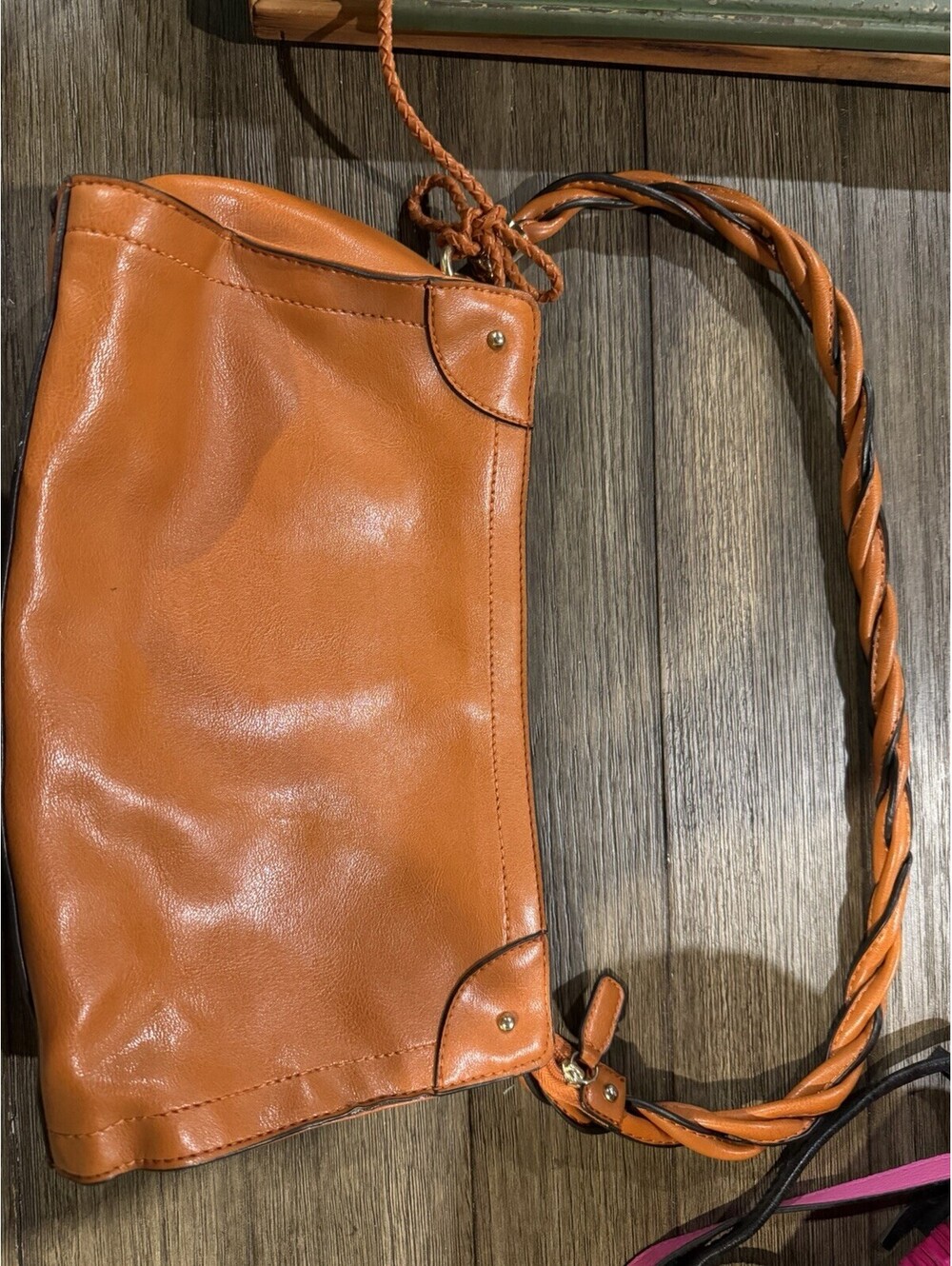 Relic Brown Leather Shoulder Bag with Twisted Strap